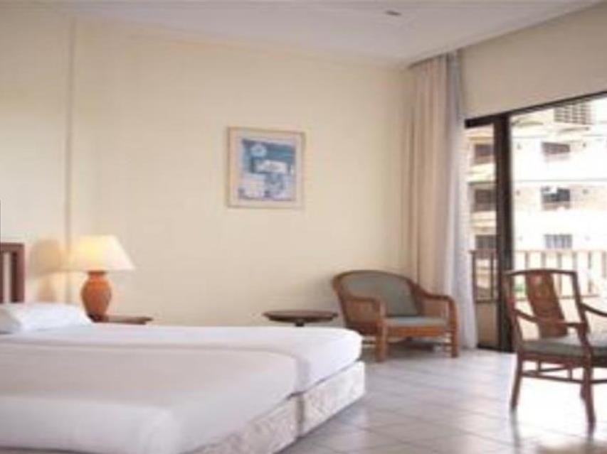 The Orient Star Resort Лумут Экстерьер фото